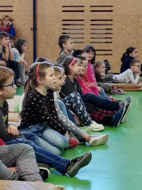 S hudbou proti drogám