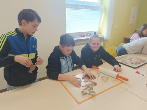 Pečení perníků v 5. třídě